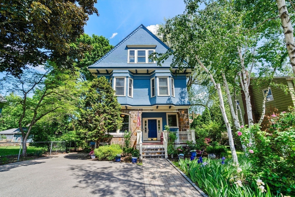 267 School Street