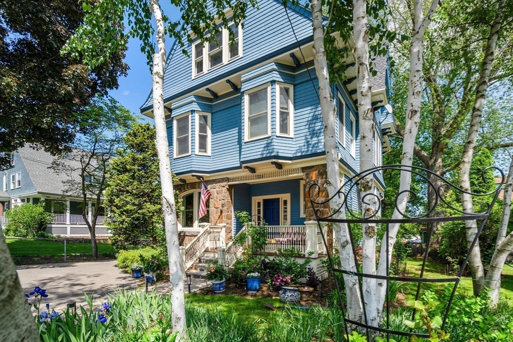 267 School Street