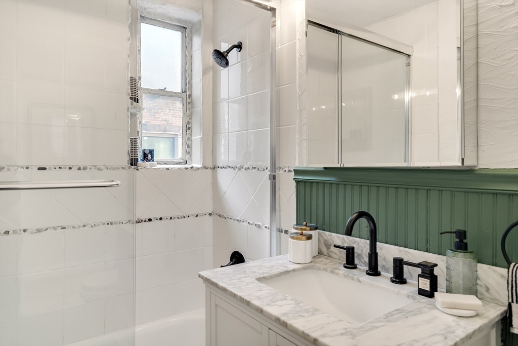 5 Albemarle St #5, Boston, MA Photo #30