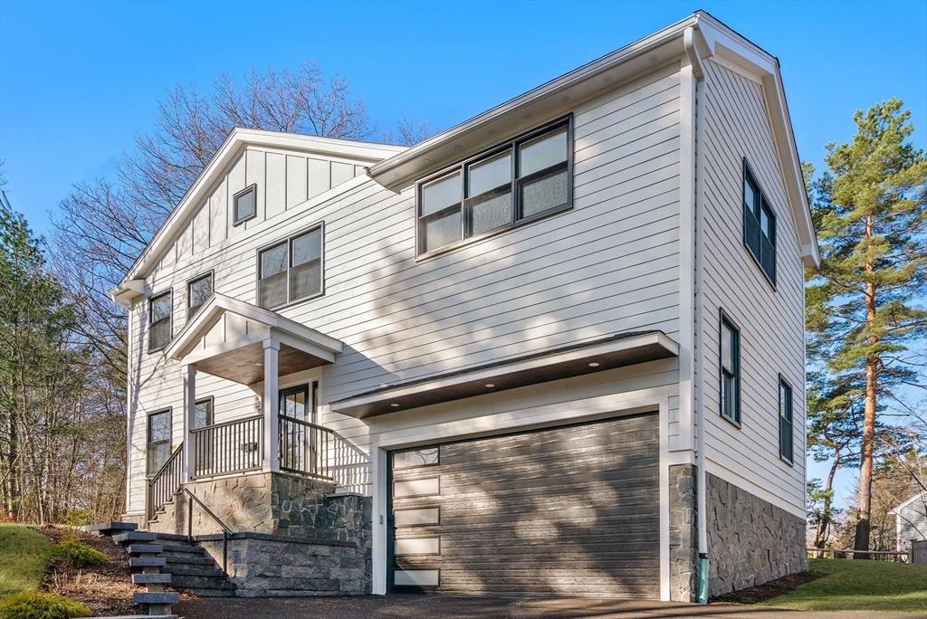 951 Walnut Street