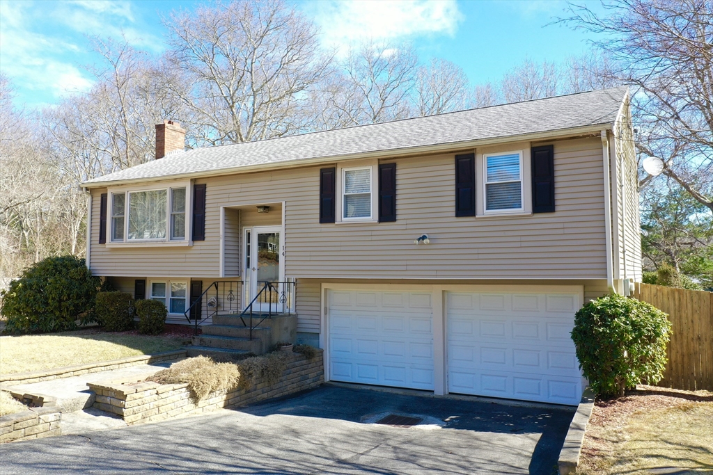 14 Flintlocke Dr