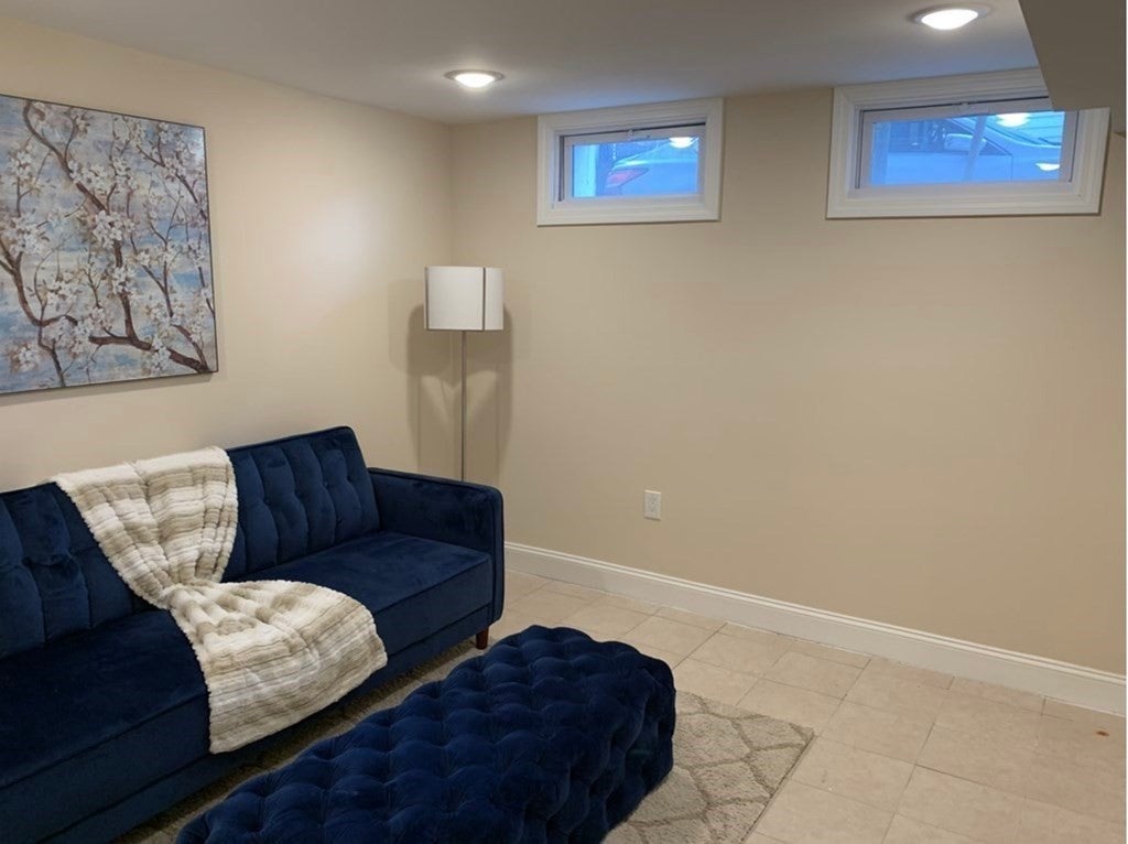 6- Shelby Street 1