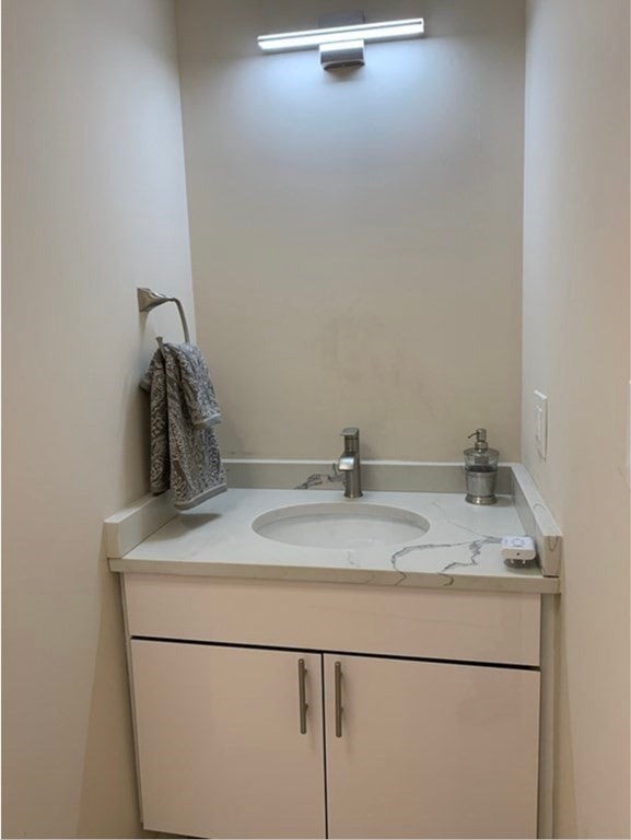 6- Shelby Street #1, Boston, MA Photo #18
