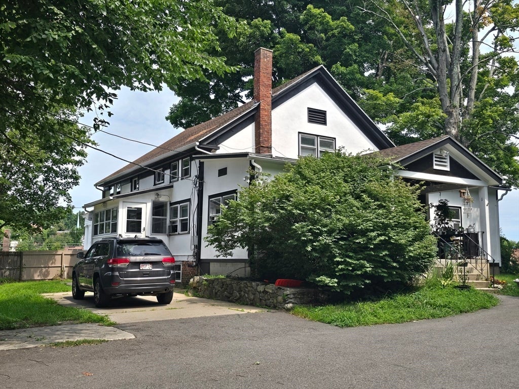 Photo of 1 Cheney St, Orange, MA