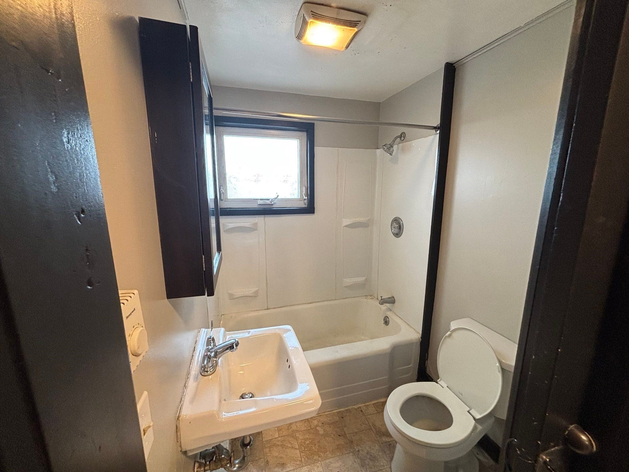 1 Cheney St, Orange, MA, 1 Cheney St, Orange, MA Photo #17