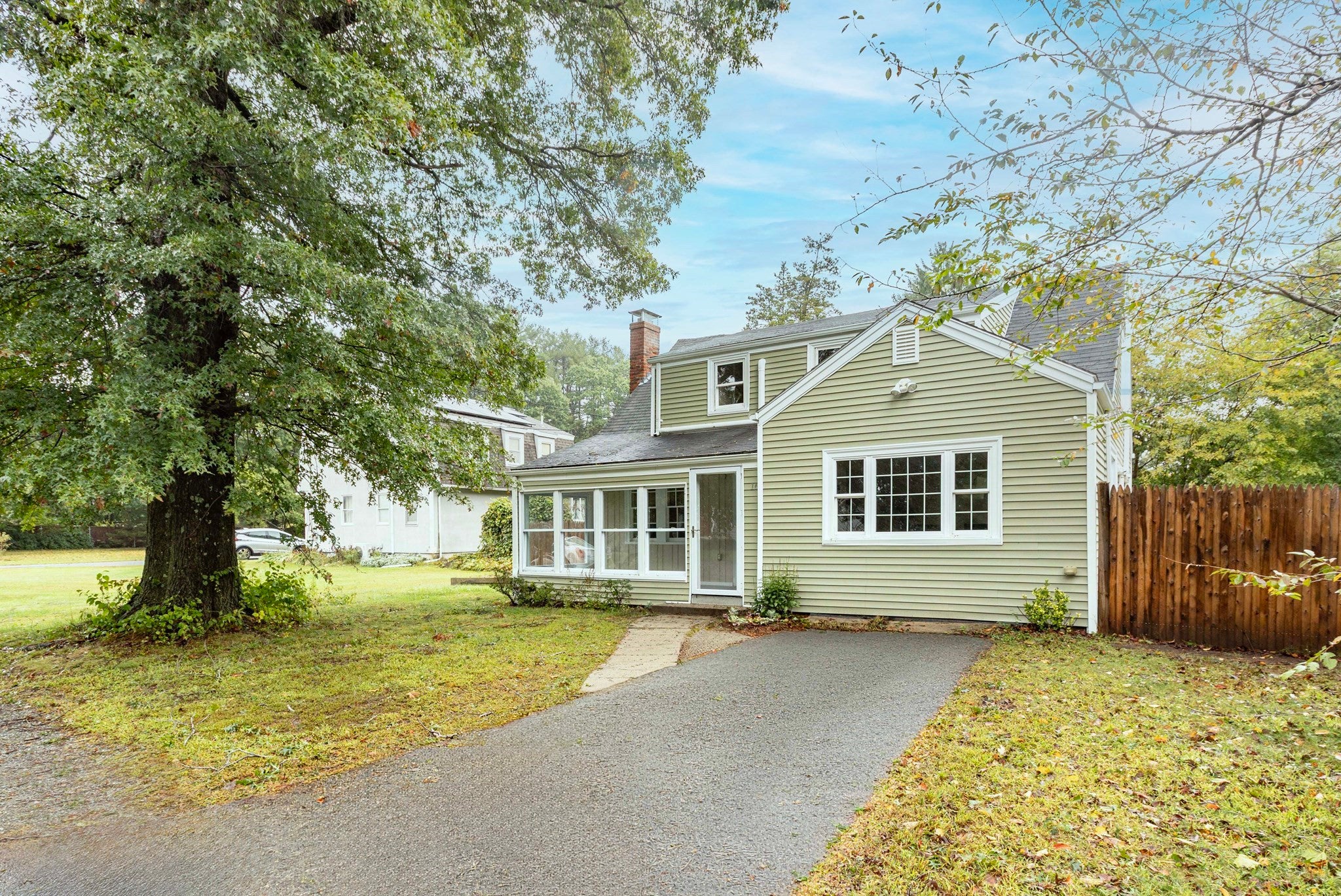 16 Norfolk Place, Sharon, MA, 16 Norfolk Place, Sharon, MA Photo #2