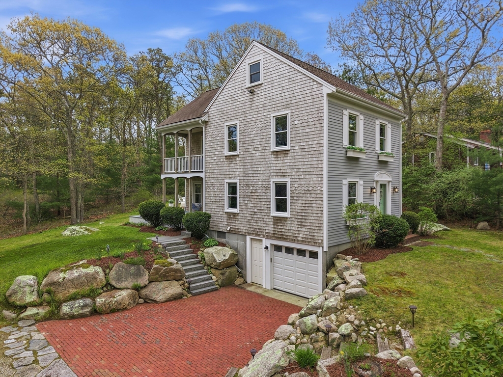 55 Ridgeview Dr, Falmouth, MA Photo #4