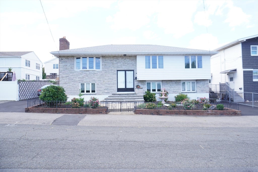 Photo of 92 Newman St, Revere, MA