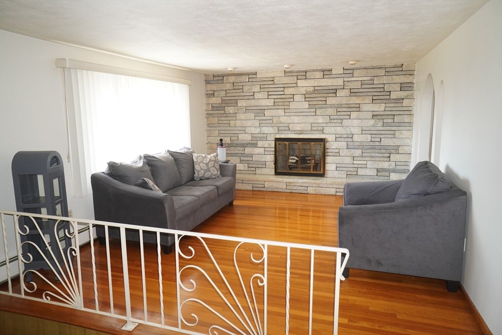 92 Newman St