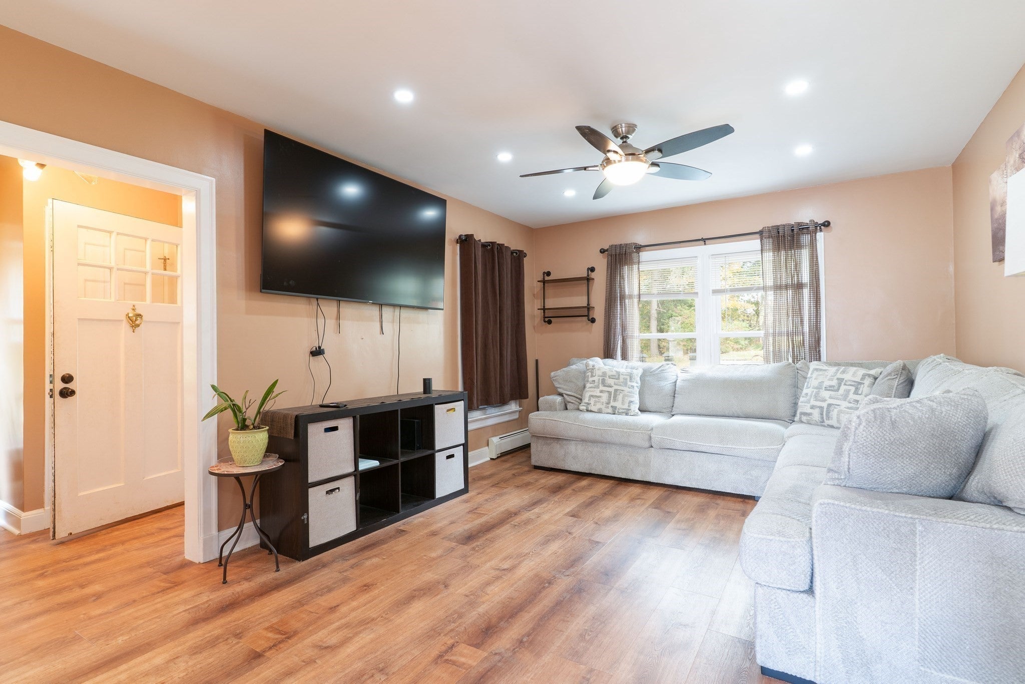 10 Ridgewood Ave, Southbridge, MA, 10 Ridgewood Ave, Southbridge, MA Photo #7