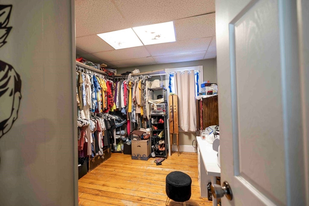 610 Bradford Ave, Fall River, MA Photo #23