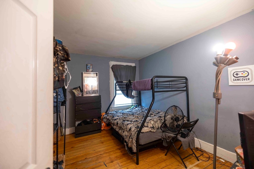 610 Bradford Ave, Fall River, MA Photo #21