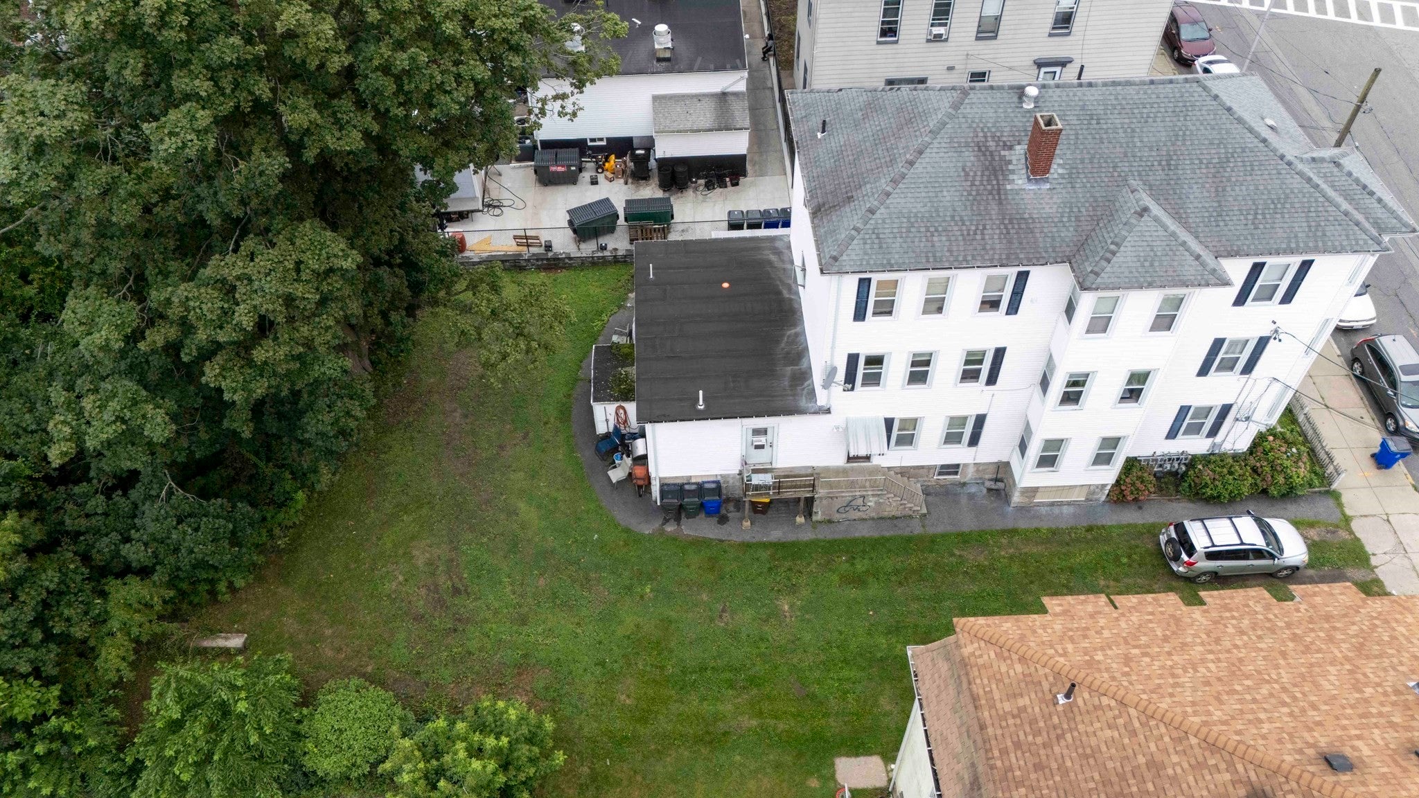 610 Bradford Ave, Fall River, MA, 610 Bradford Ave, Fall River, MA Photo #2