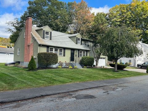46-50 Wesleyan St Shrewsbury MA 01545
