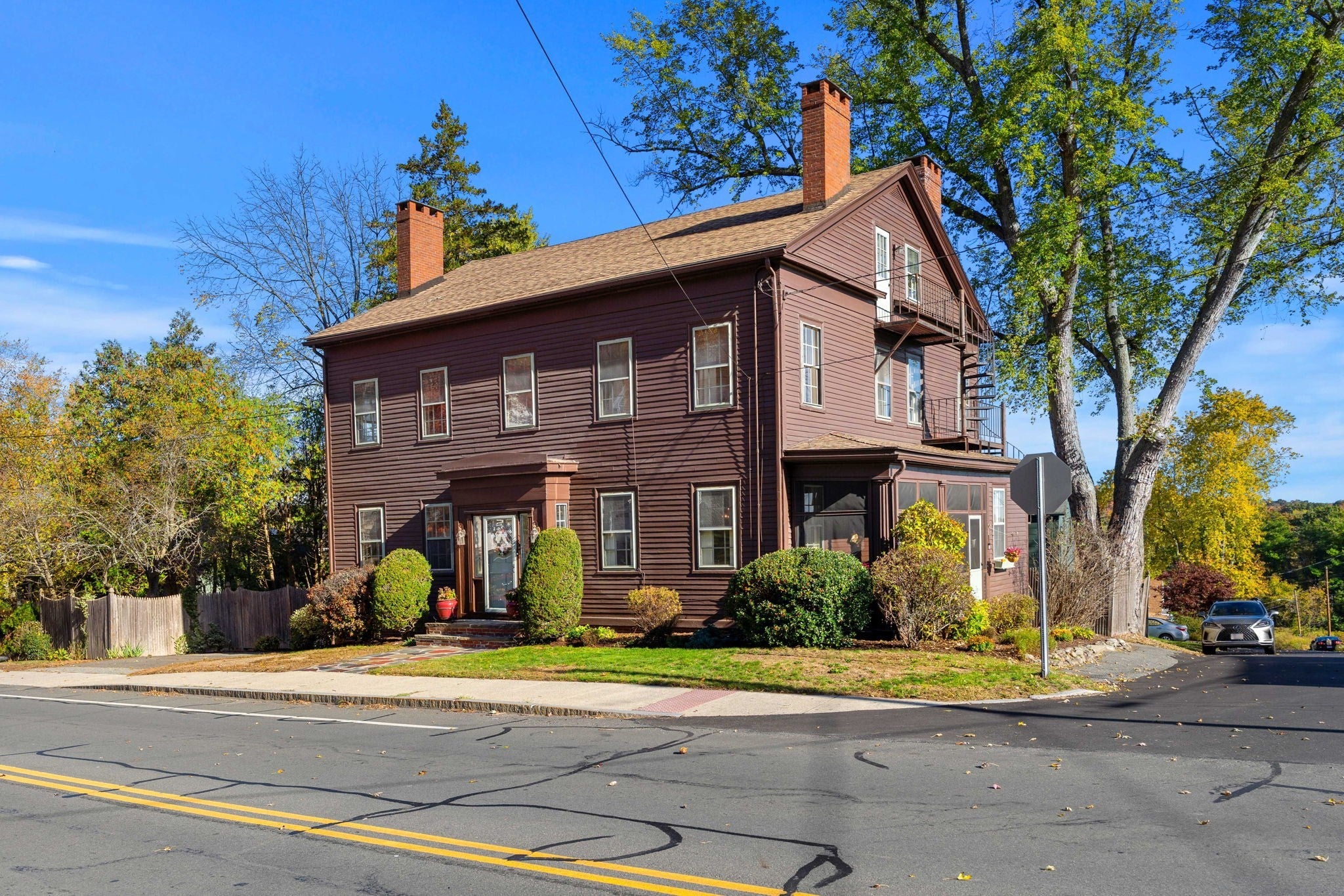 366 Salem Street