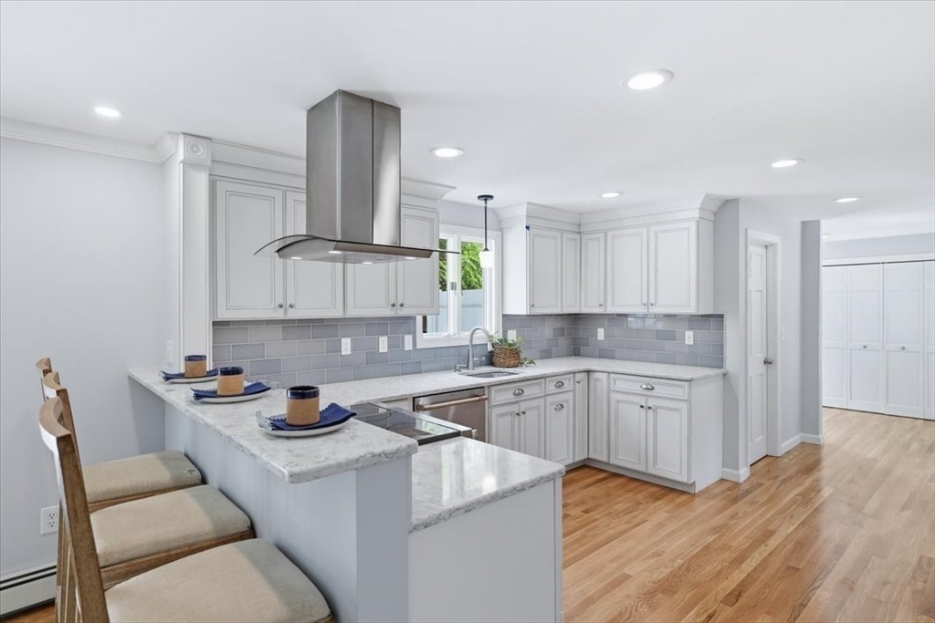 10 Old Colony Way