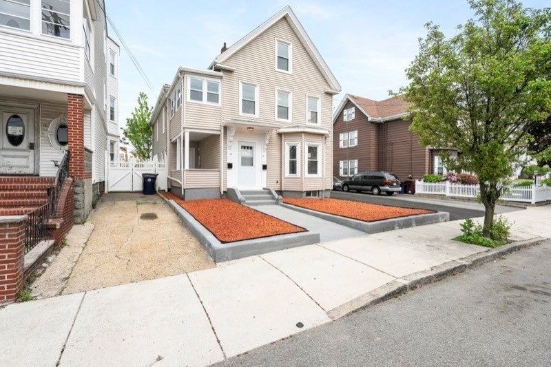 16 Oakes St #2, Everett, MA, 16 Oakes St #2, Everett, MA Photo #1