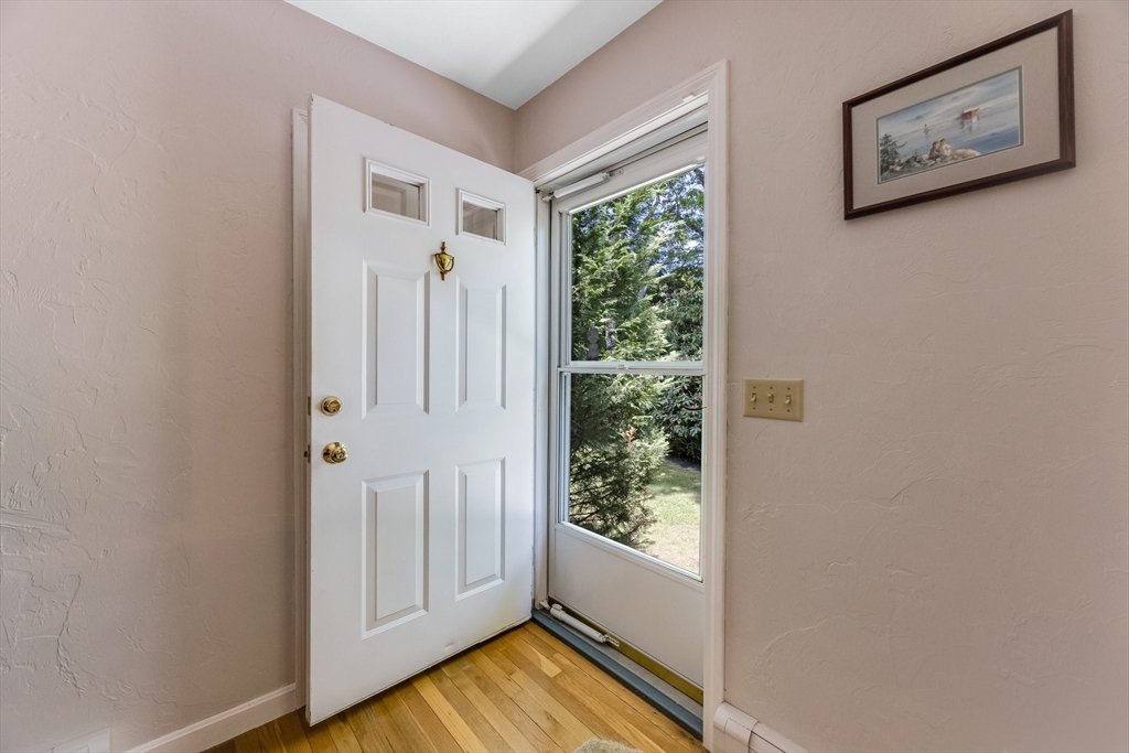 825 Lumbert Mill Rd