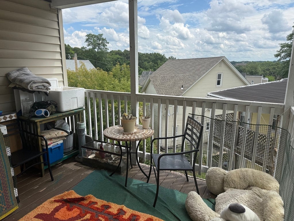 175 Grattan ST, Chicopee, MA Photo #13