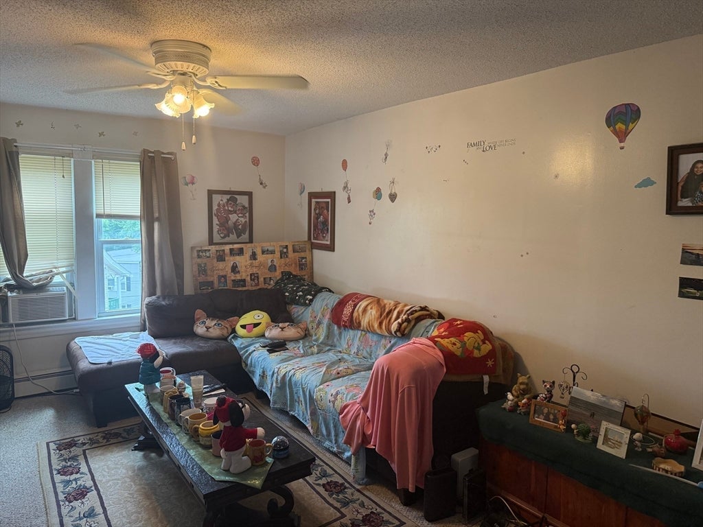 175 Grattan ST, Chicopee, MA Photo #6
