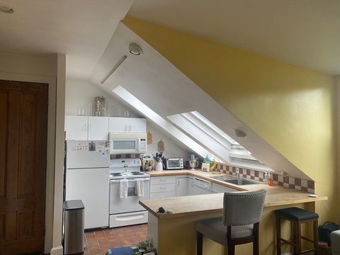 676 Massachusetts Ave 6 Boston MA 02118