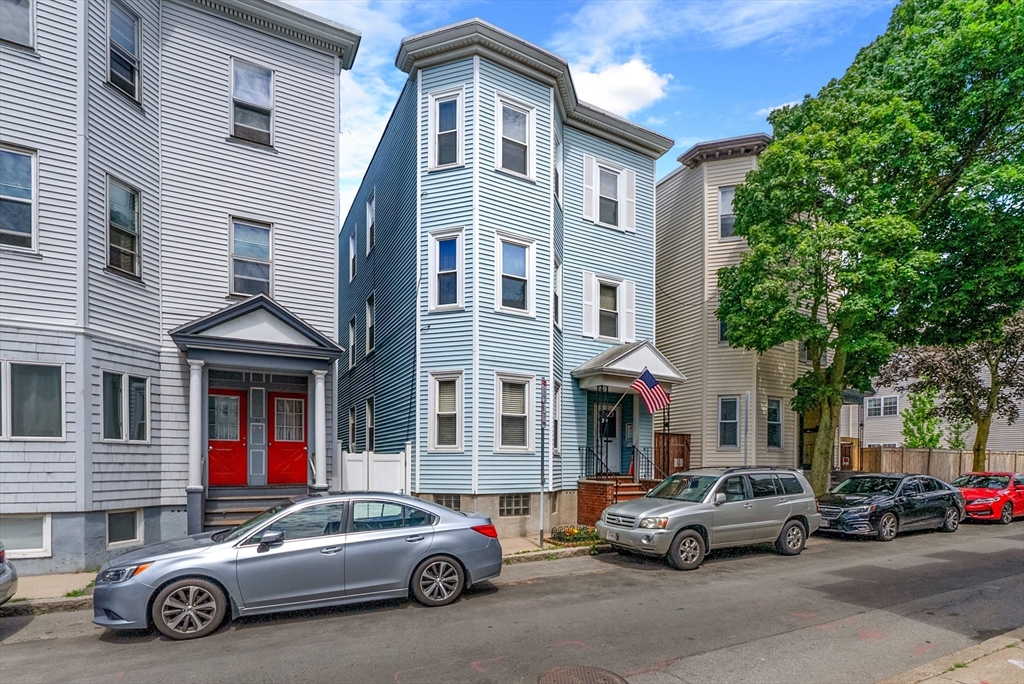 47 Middle Street