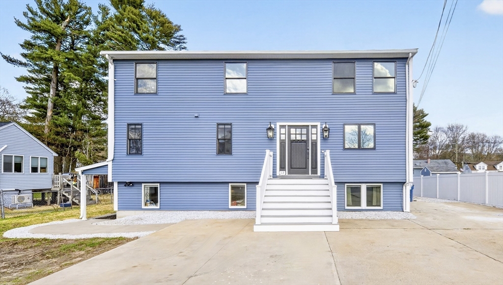 12 Fernwood Road