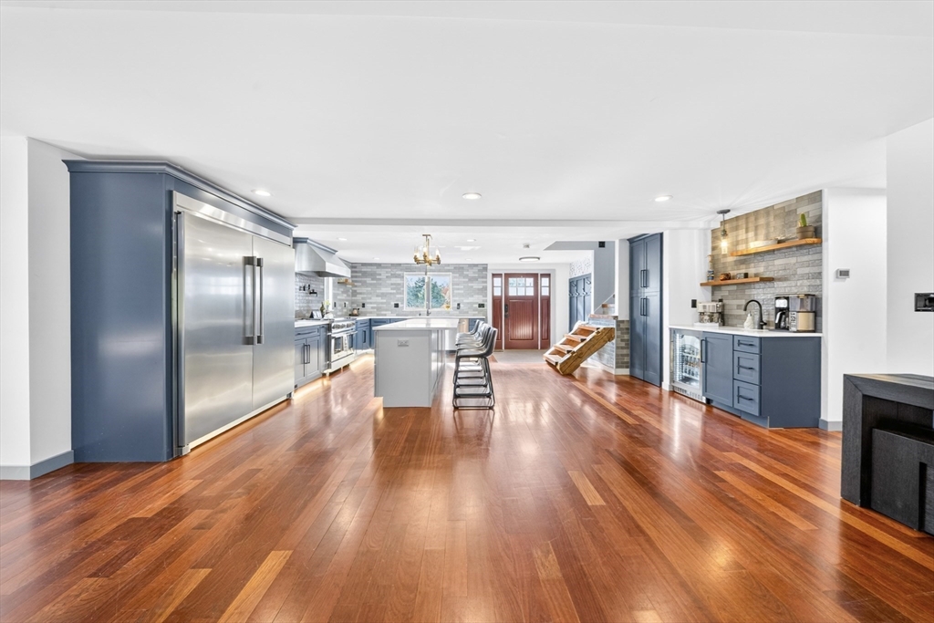 12 Fernwood Road