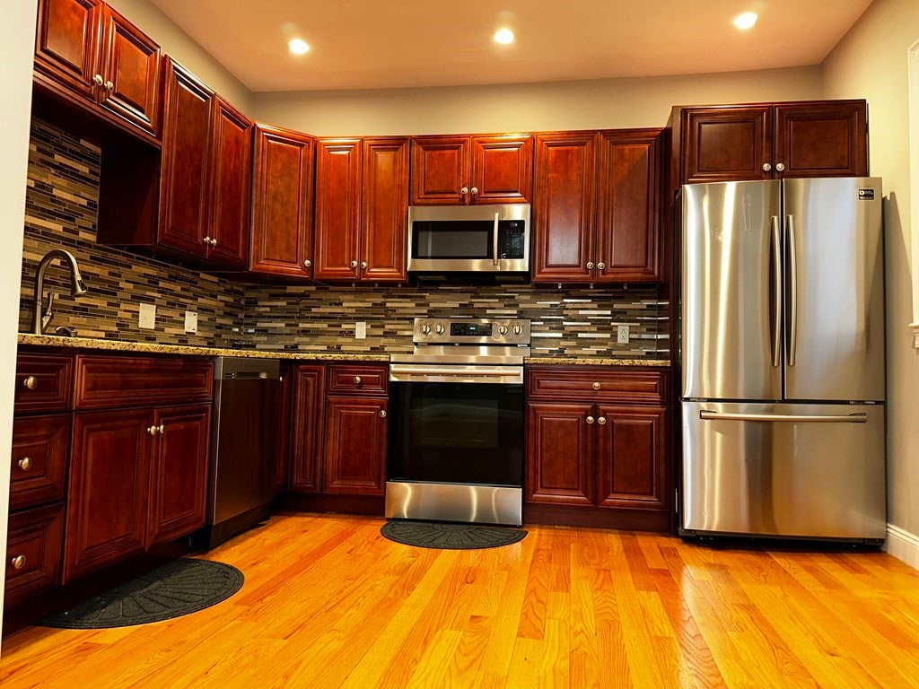 228 Spring St #1, Brockton, MA Photo #10