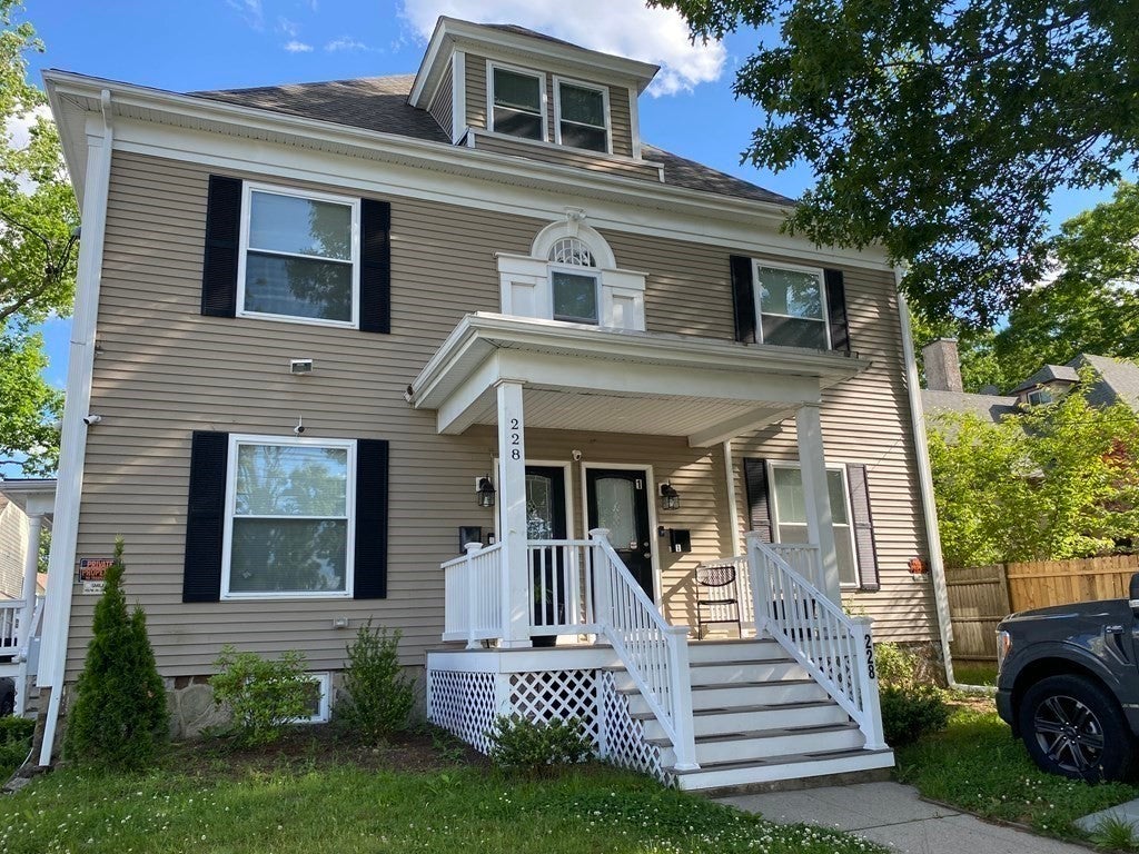 228 Spring St #1, Brockton, MA Photo #3