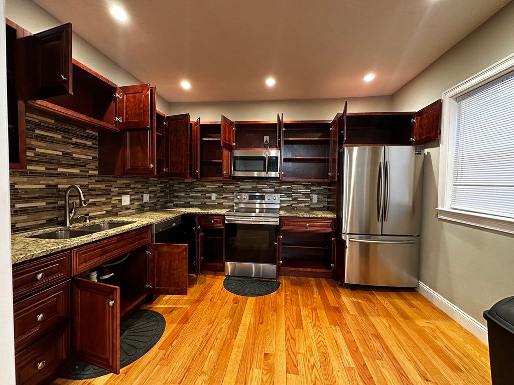 228 Spring St #1, Brockton, MA Photo #20