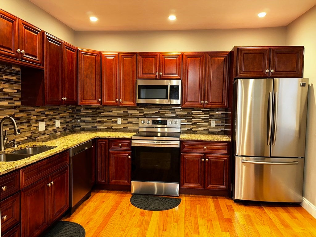 228 Spring St #1, Brockton, MA Photo #9