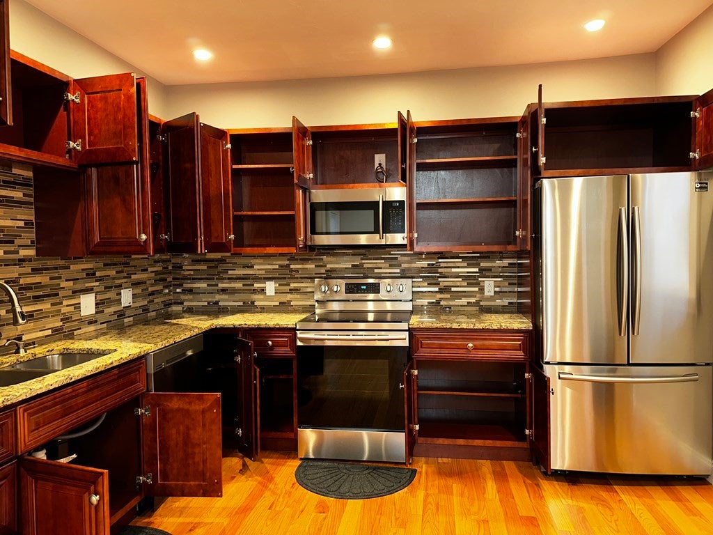 228 Spring St #1, Brockton, MA Photo #8