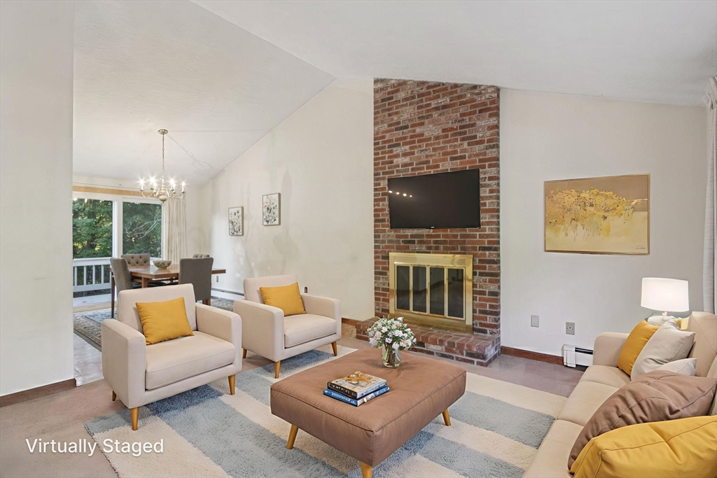 8 Glenn Dr