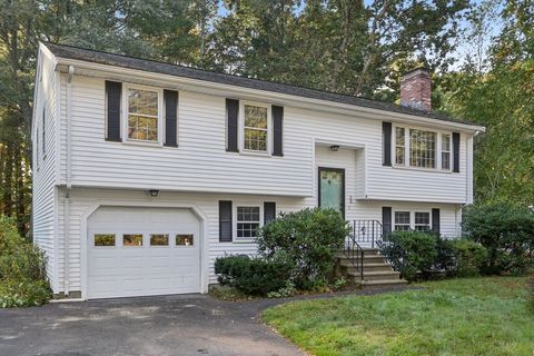 8 Glenn Dr Maynard MA 01754