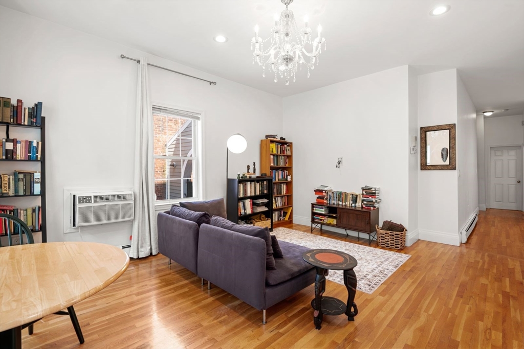 249 Roxbury St 1