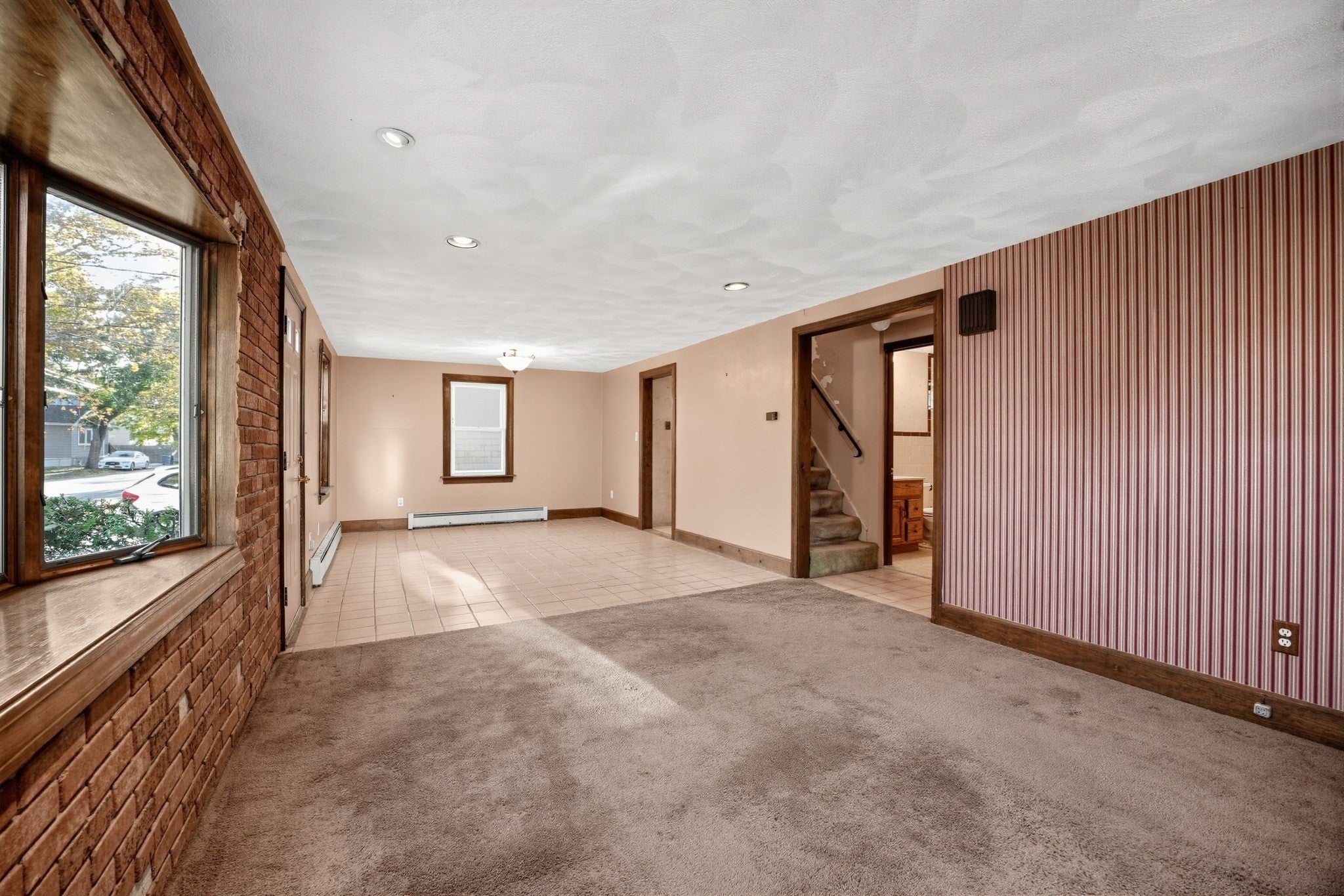 22 Aberdeen Avenue