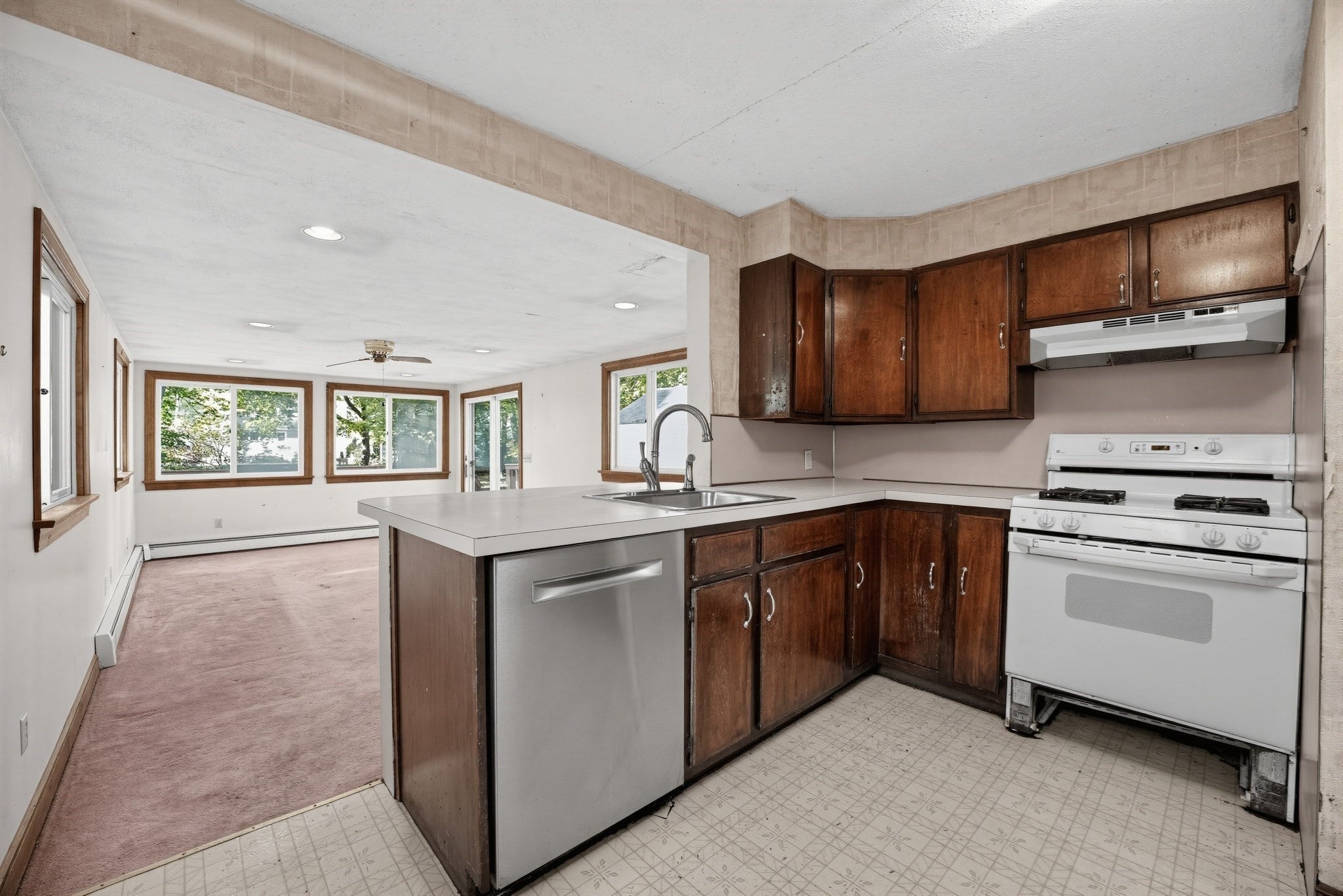 22 Aberdeen Avenue, Peabody, MA Photo #11