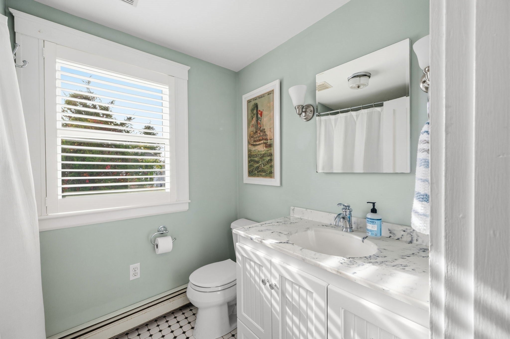2 Standish St, Hingham, MA, 2 Standish St, Hingham, MA Photo #34