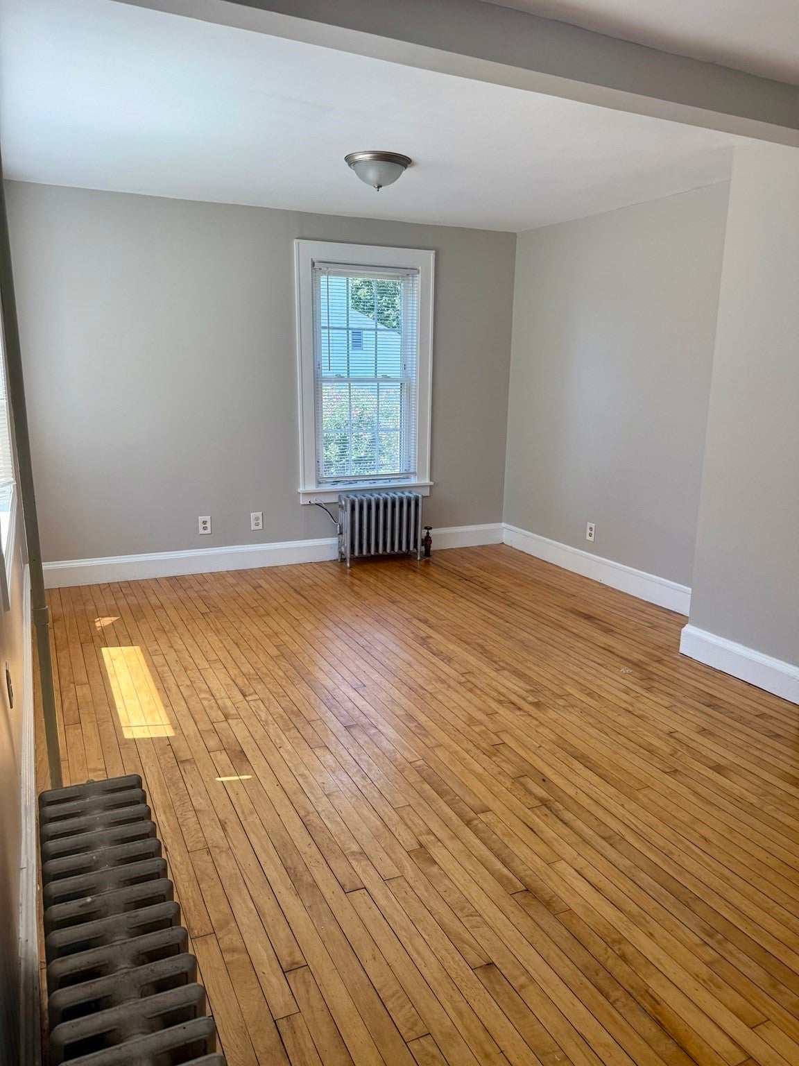 420 Britton St, Chicopee, MA, 420 Britton St, Chicopee, MA Photo #7