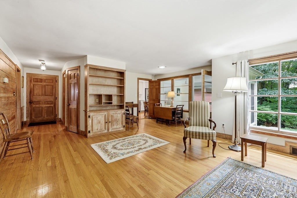 18 Red Gate Ln, Amherst, MA, 18 Red Gate Ln, Amherst, MA Photo #8