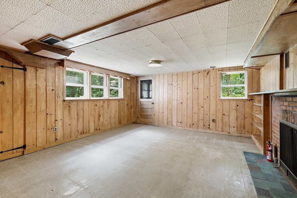 18 Red Gate Ln, Amherst, MA, 18 Red Gate Ln, Amherst, MA Photo #22