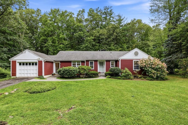 18 RED GATE LN, AMHERST, MA 01002 - Image a0acffdbfea394fa342cd5a2ebfb710d/3027332301