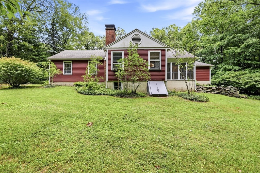 18 Red Gate Ln, Amherst, MA, 18 Red Gate Ln, Amherst, MA Photo #28