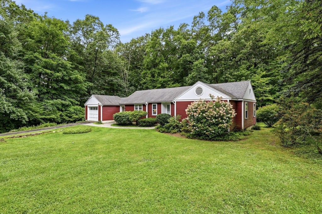 18 Red Gate Ln, Amherst, MA, 18 Red Gate Ln, Amherst, MA Photo #24