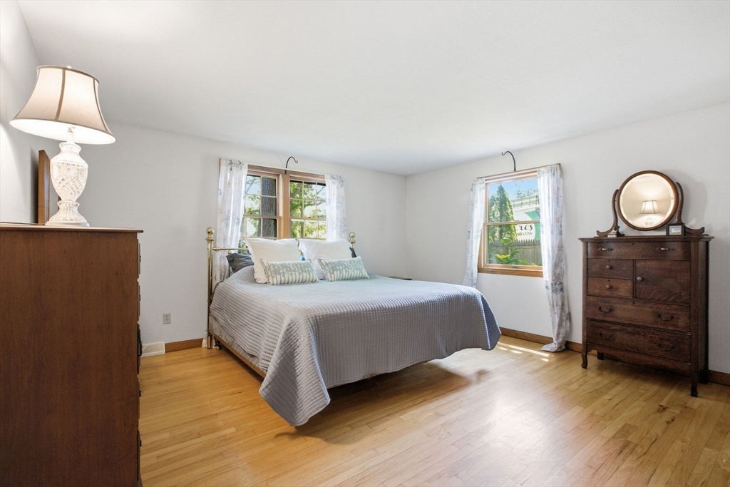 38 Mcnamara Rd, Yarmouth, MA, 38 Mcnamara Rd, Yarmouth, MA Photo #27