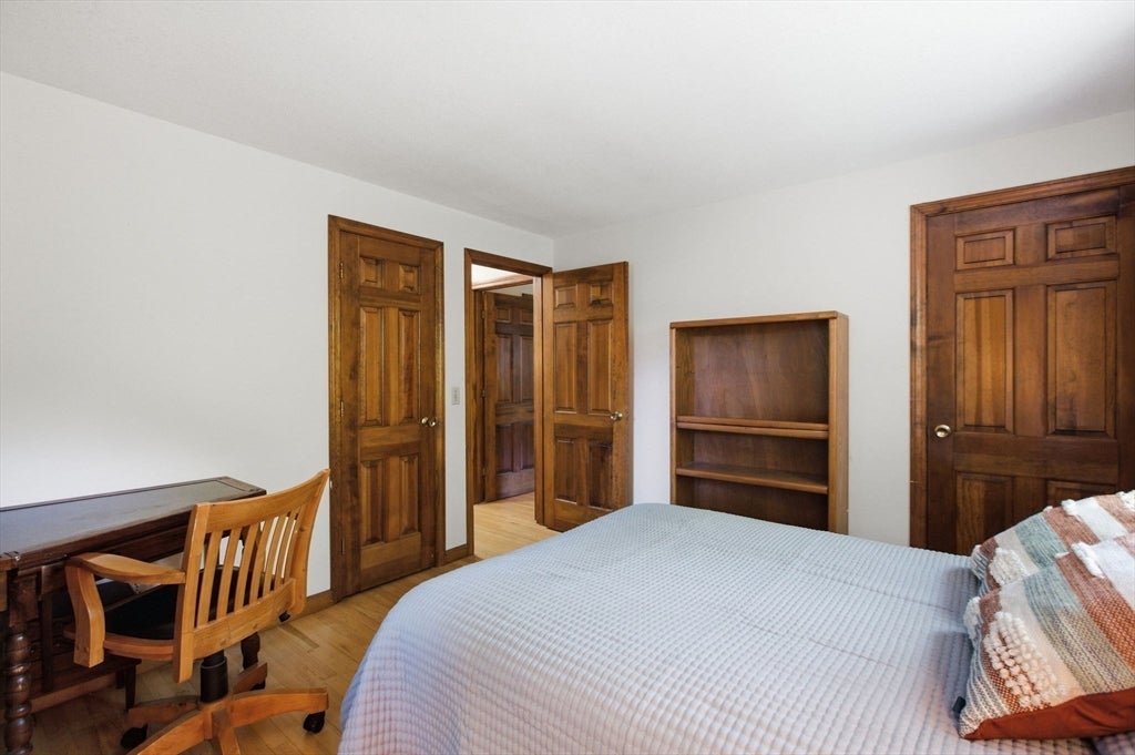 38 Mcnamara Rd, Yarmouth, MA, 38 Mcnamara Rd, Yarmouth, MA Photo #23