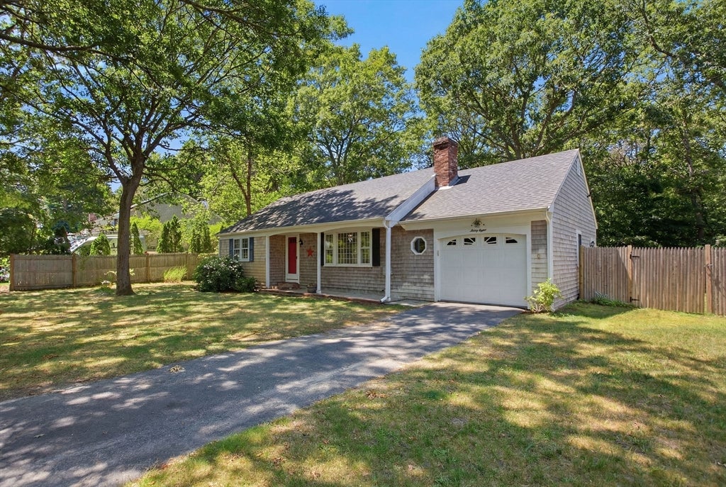 38 Mcnamara Rd, Yarmouth, MA, 38 Mcnamara Rd, Yarmouth, MA Photo #2
