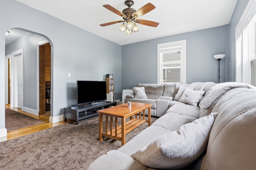 2 Cashman Rd, Peabody, MA, 2 Cashman Rd, Peabody, MA Photo #5