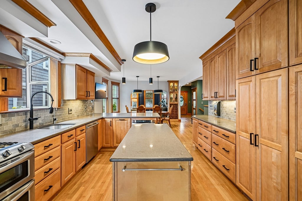 47 Emerald Street #47, Medford, MA, 47 Emerald Street #47, Medford, MA Photo #14